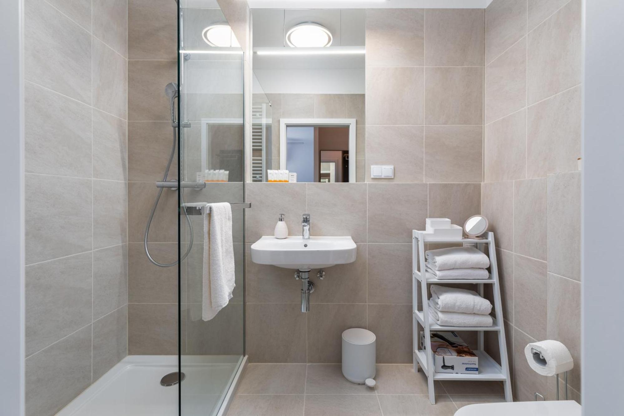 Stela Water Side Apartment - Swimming Pool & Sauna By Renters Prestige Dziwnów Exteriér fotografie