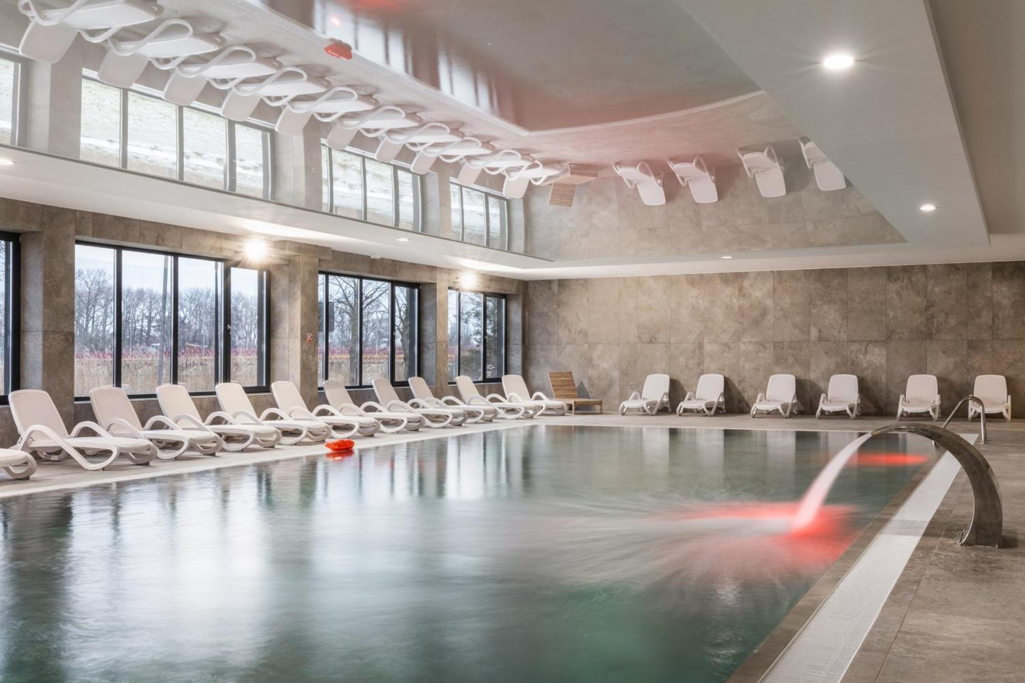 Stela Water Side Apartment - Swimming Pool & Sauna By Renters Prestige Dziwnów Exteriér fotografie